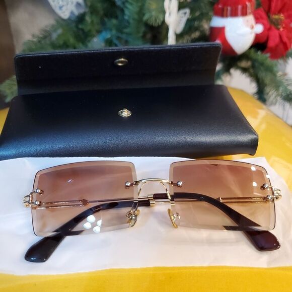 Fashion sunglasses brand new - Picture 1 of 4